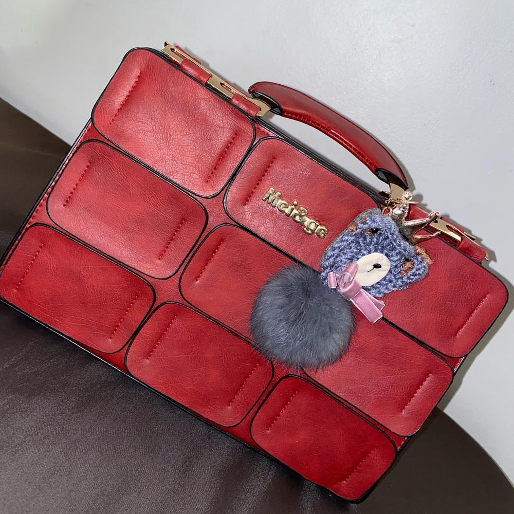 FAUX LEATHER RED PURSE WITH CUTE BEAR ACCESSORY